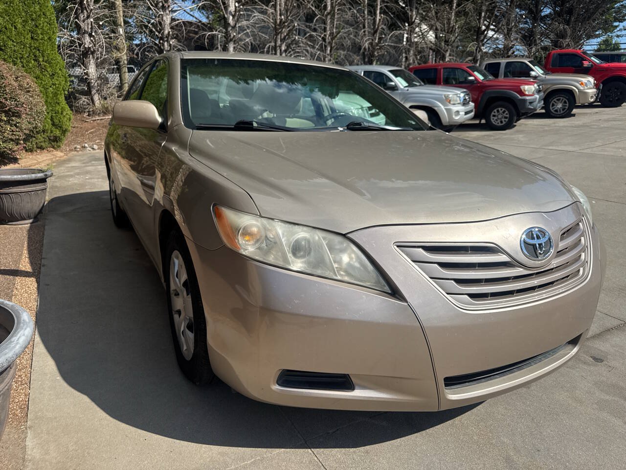 Used 2009 Toyota Camry LE FWD image 7