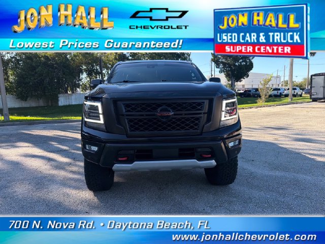 Used 2022 Nissan Titan PRO-4X w/ Pro-4x Convenience Package AWD/4WD image 15
