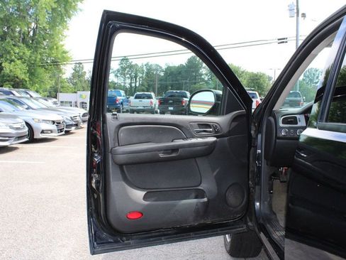 Used 2009 GMC Yukon SLT AWD/4WD image 12