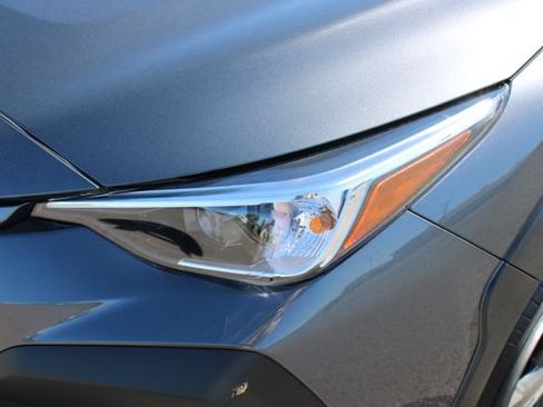 New 2026 Subaru Crosstrek 2.5i Premium AWD/4WD image 11