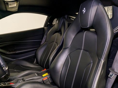 Certified 2022 Ferrari F8 Tributo RWD image 22