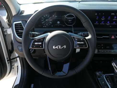 New 2026 Kia Seltos EX w/ EX Sunroof Package image 16