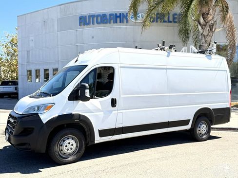 Used 2023 RAM ProMaster 3500 FWD image 1