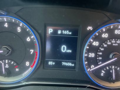 Used 2019 Hyundai Kona SEL w/ SEL Tech Package 02