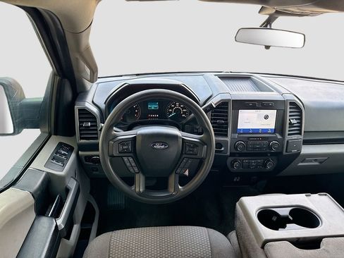 Used 2020 Ford F150 XLT image 21