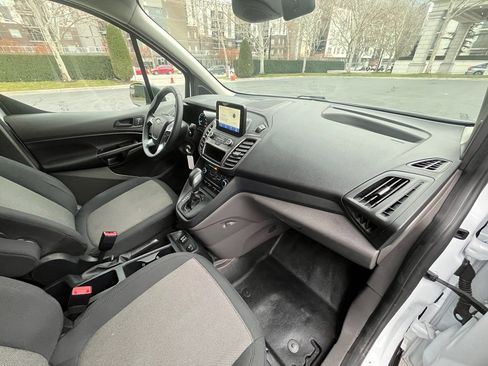 Used 2022 Ford Transit Connect XL image 23