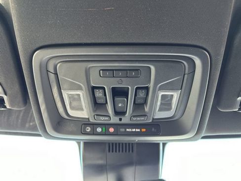 Used 2024 Chevrolet Silverado 1500 High Country w/ Technology Package AWD/4WD image 49