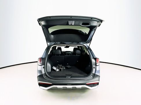 Used 2023 Kia Sportage EX image 29