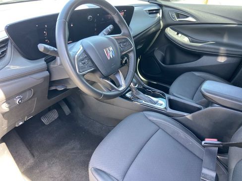 Used 2025 Buick Encore GX Preferred FWD image 6