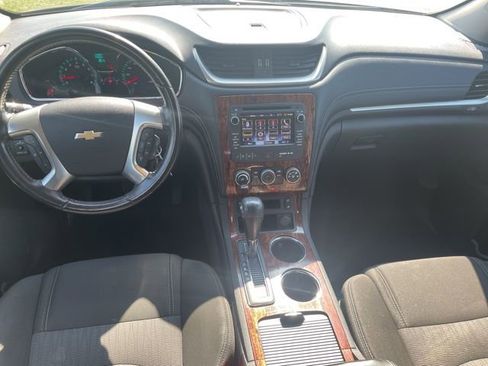 Used 2013 Chevrolet Traverse LT w/ All-Star Edition image 14