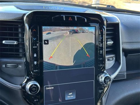 Used 2022 RAM 2500 Laramie image 10