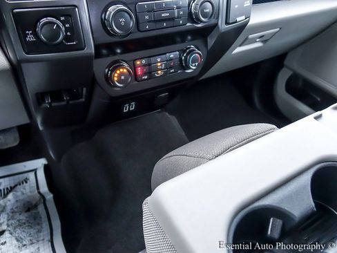 Used 2020 Ford F150 XLT w/ Equipment Group 302A Luxury image 25