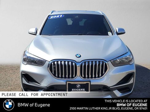 Used 2021 BMW X1 xDrive28i w/ Convenience Package AWD/4WD image 8