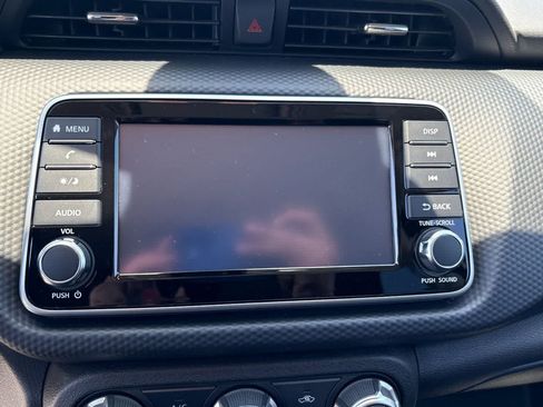 Used 2023 Nissan Kicks S w/ Interior Electronics Package FWD image 21