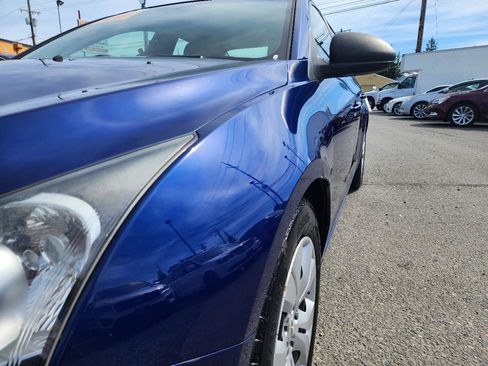 Used 2012 Chevrolet Cruze LS w/ Connectivity Package FWD image 26