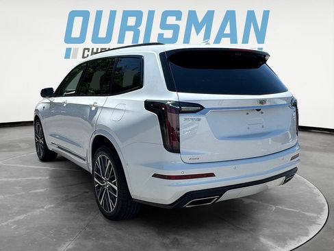 Used 2025 Cadillac XT6 Sport w/ Platinum Package AWD/4WD image 4