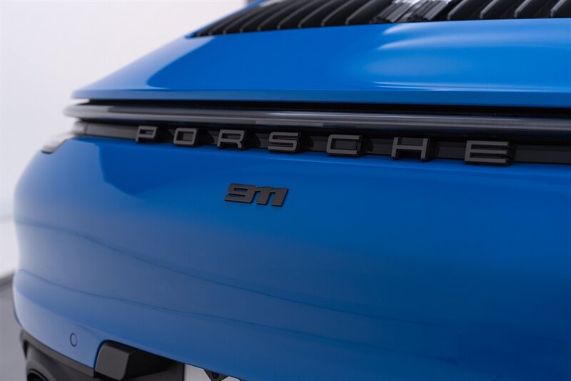 Used 2023 Porsche 911 Carrera T RWD image 28