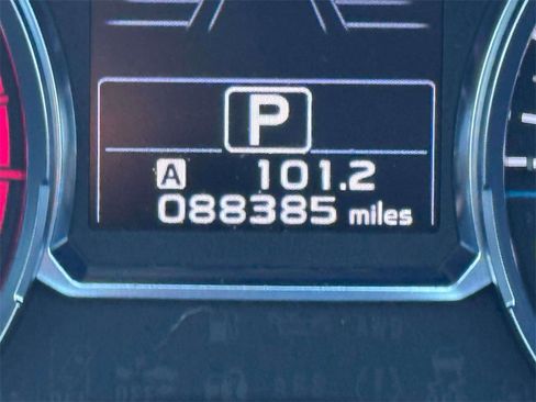 Used 2018 Subaru Forester 2.5i Limited image 26