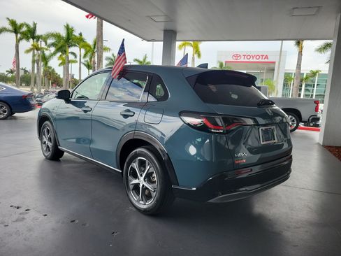 Used 2024 Honda HR-V EX-L image 9