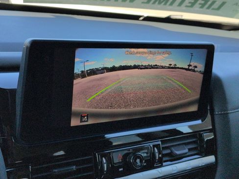 New 2026 Nissan Pathfinder SV image 22