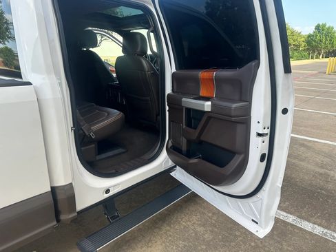 Used 2017 Ford F350 King Ranch w/ King Ranch Ultimate Package RWD image 24