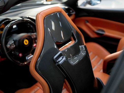 Used 2018 Ferrari 488 Spider image 77