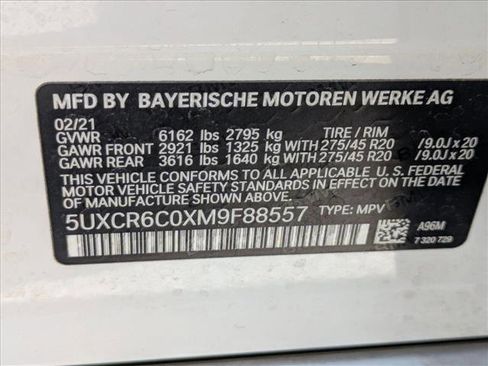 Used 2021 BMW X5 xDrive40i w/ M Sport Package AWD/4WD image 24