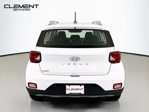 New 2026 Hyundai Venue SEL image 7