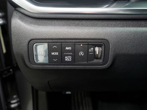 Used 2025 GMC Terrain Elevation w/ Elevation Premium Package image 29