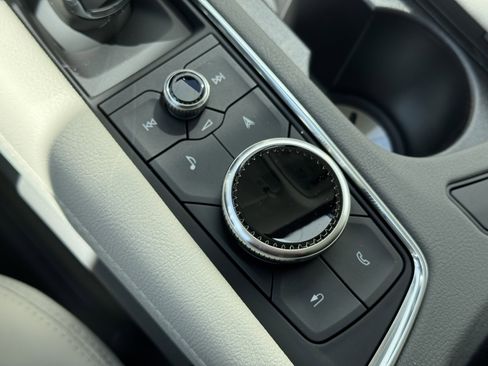 New 2025 Cadillac XT5 Premium Luxury w/ Technology Package image 24