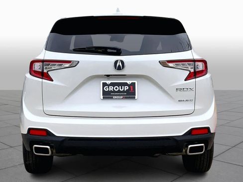 Used 2026 Acura RDX SH-AWD image 4