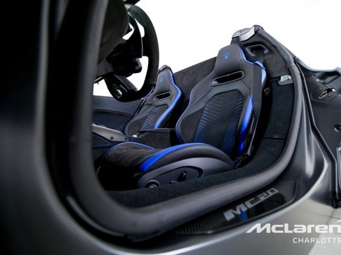 Used 2023 Maserati MC20 Spyder image 13