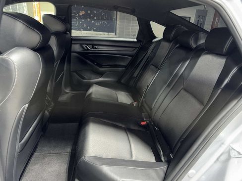 Used 2022 Honda Accord Sport image 16