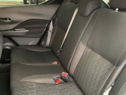 Used 2024 Nissan Kicks SV image 17