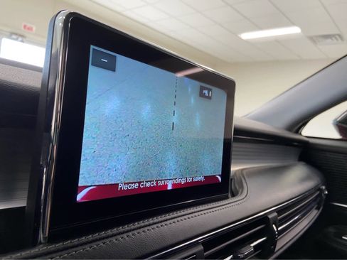 Used 2022 Lincoln Corsair AWD w/ Premium Package image 35