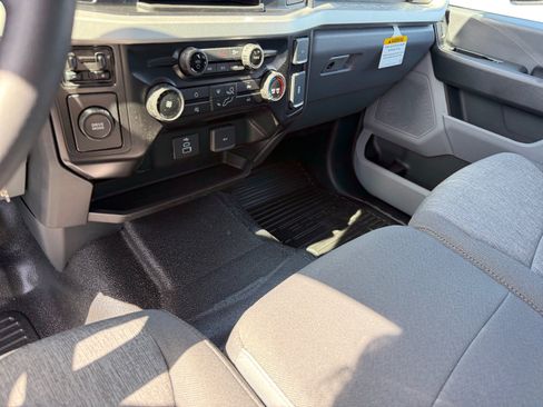 New 2026 Ford F250 XL w/ XL Driver Assist Package RWD image 13