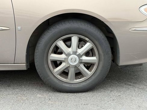 Used 2007 Buick LaCrosse CXL w/ Driver Confidence Package FWD image 10