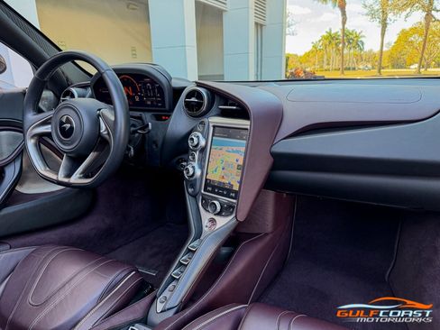 Used 2020 McLaren 720S Performance image 39