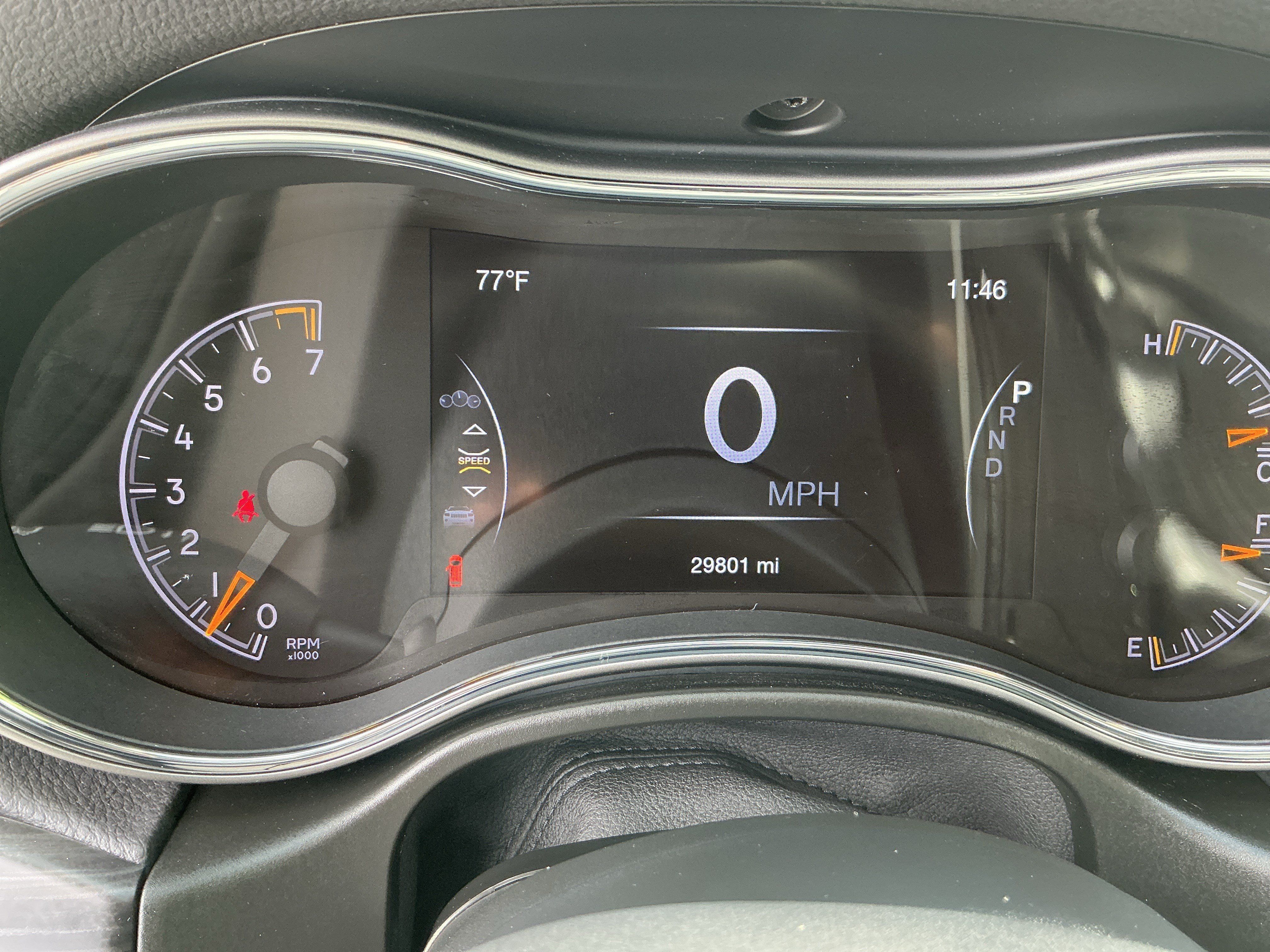 Used 2021 Jeep Grand Cherokee Laredo AWD/4WD image 19