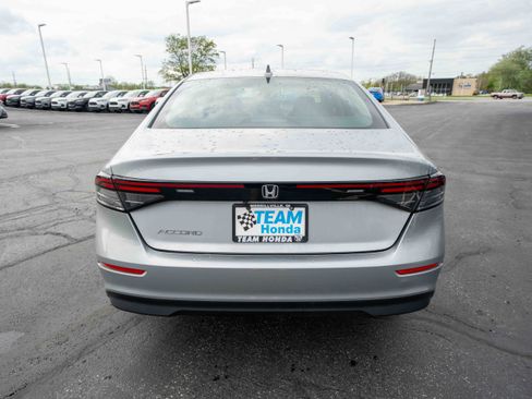 Used 2023 Honda Accord LX image 5