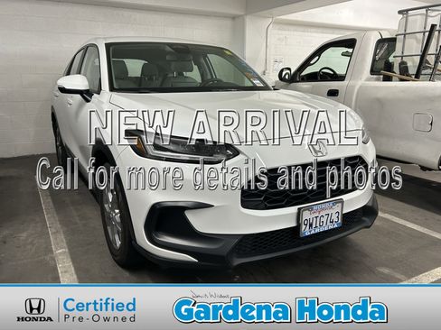 Certified 2024 Honda HR-V LX image 1