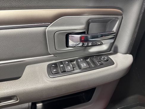 Used 2019 RAM 1500 Classic Warlock w/ Electronics Group AWD/4WD image 39