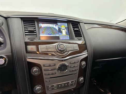 Used 2018 INFINITI QX80 4WD w/ Deluxe Technology Package image 31