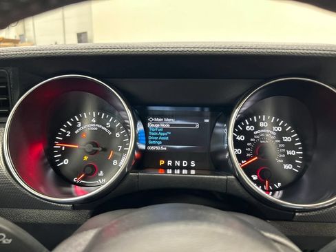 Used 2022 Ford Mustang GT RWD image 17