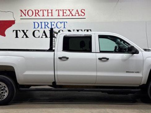 Used 2019 Chevrolet Silverado 2500 W/T w/ WT Convenience Package image 4