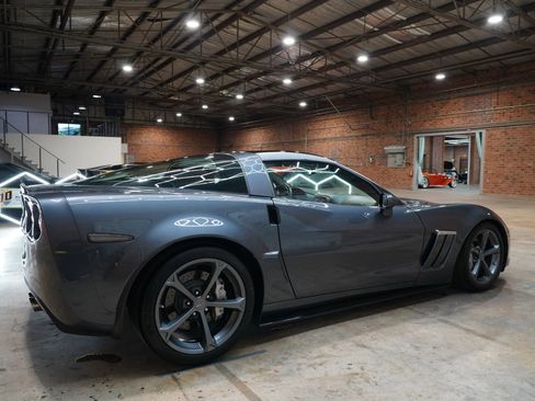 Used 2011 Chevrolet Corvette Grand Sport w/ Preferred Equipment Group image 16