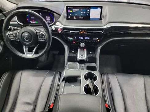 Used 2023 Acura MDX SH-AWD w/ Technology Package image 16