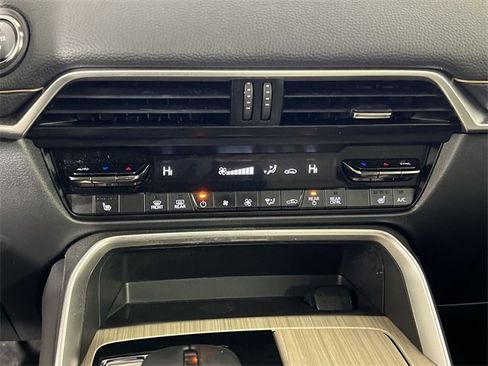 Certified 2025 MAZDA CX-90 Plug-In Hybrid w/Premium Sport image 16