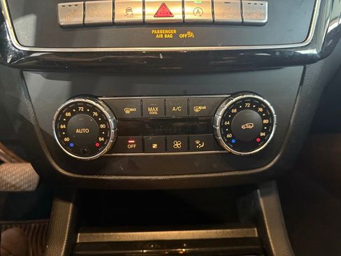 Used 2018 Mercedes-Benz GLS 450 4MATIC image 21