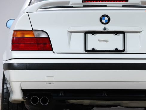 Used 1995 BMW M3 Coupe image 15